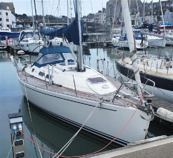 Finngulf 33 For Sale From Seakers Yacht Brokers